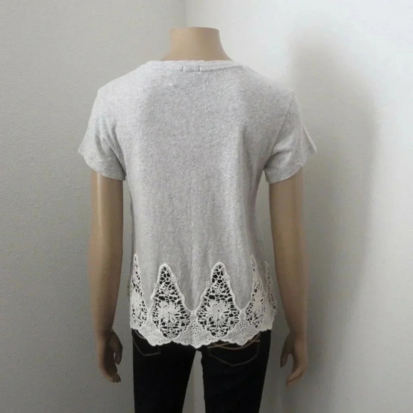 NWT Abercrombie & Fitch Lace Hem T Shirt Size XS - Picture 5 of 5
